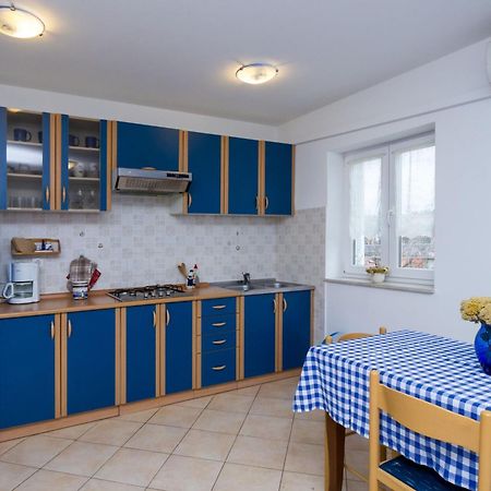 Apartments Marlen Малий Лошинь Екстер'єр фото